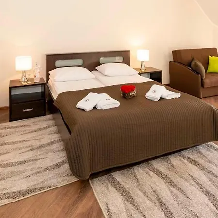 Dom Grinholc Bed & Breakfast *