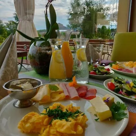 Bed & Breakfast Dom Grinholc *