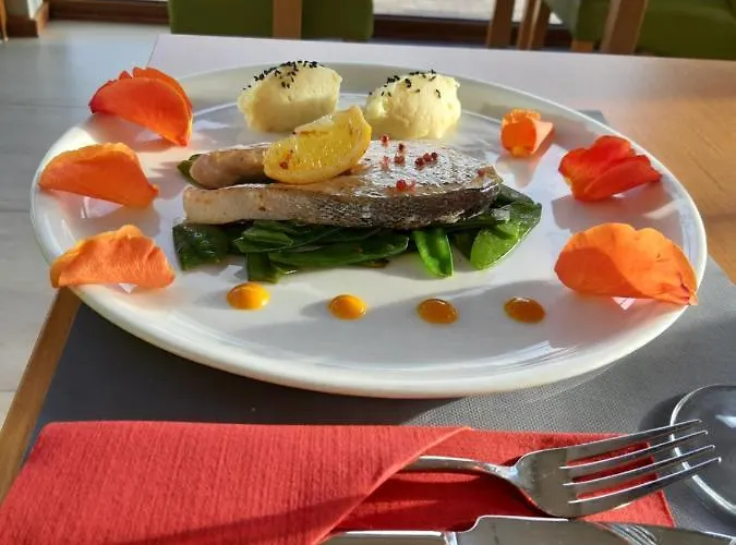 Nocleg ze śniadaniem Dom Grinholc 4*